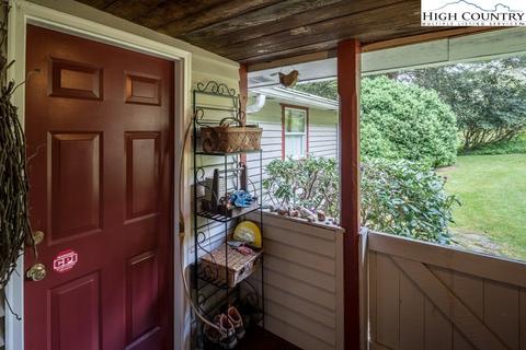 750 Burleson Rd, Plumtree, NC 28664 photo 14