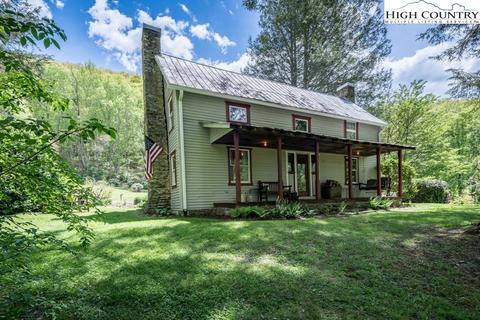 750 Burleson Rd, Plumtree, NC 28664 photo 2