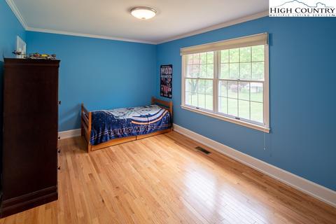 175 Edora St, Boone, NC 28607 photo 32