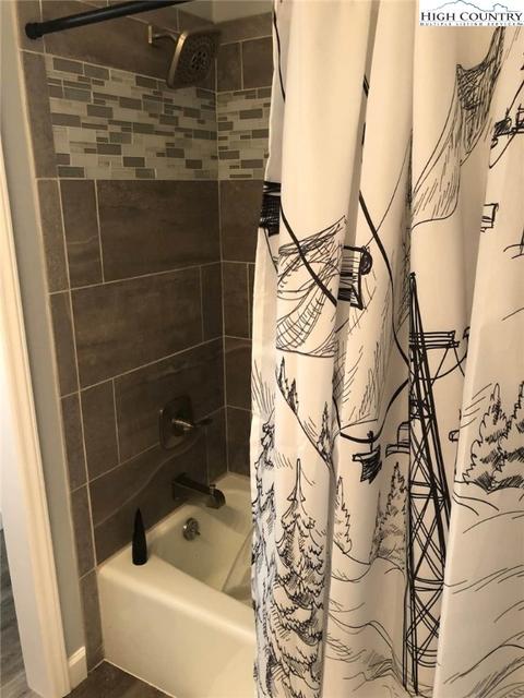 100 Skiway Rd #2, Beech Mountain, NC 28604 photo 9