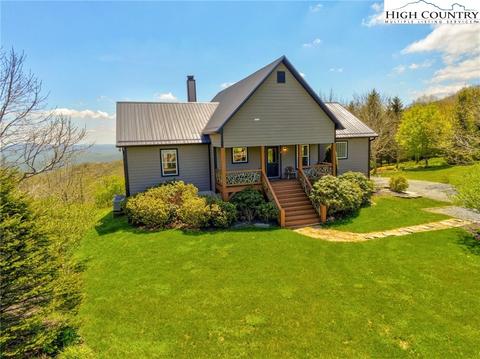275 Four Diamond Dr, Seven Devils, NC 28604 photo 1