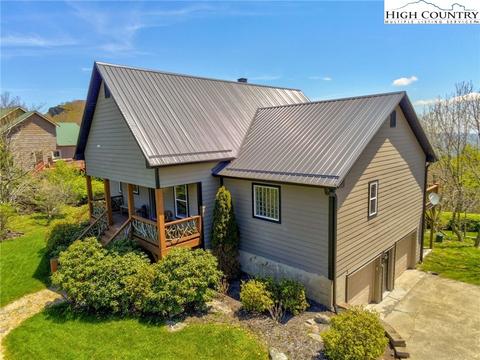 275 Four Diamond Dr, Seven Devils, NC 28604 photo 4