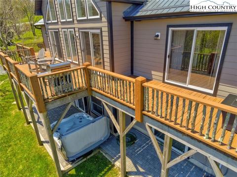 275 Four Diamond Dr, Seven Devils, NC 28604 photo 9