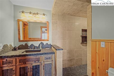 275 Four Diamond Dr, Seven Devils, NC 28604 photo 48