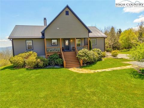 275 Four Diamond Dr, Seven Devils, NC 28604 photo 3
