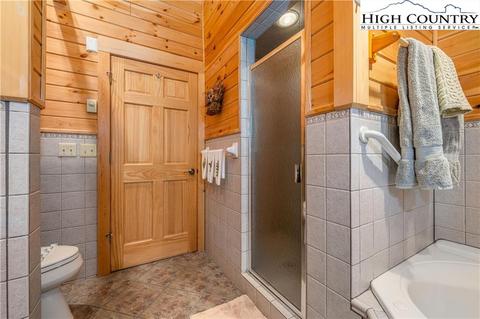 1040 Charter Hills Rd, Beech Mountain, NC 28604 photo 28