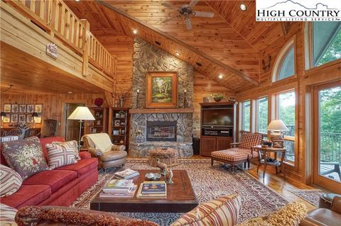 1040 Charter Hills Rd, Beech Mountain, NC 28604 photo 10
