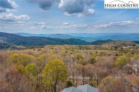 1040 Charter Hills Rd, Beech Mountain, NC 28604 photo 2