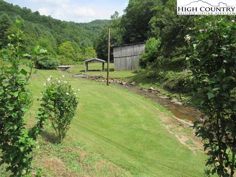 445 Bryan Davis Rd, Creston, NC 28615 photo 5