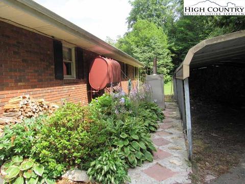 445 Bryan Davis Rd, Creston, NC 28615 photo 6