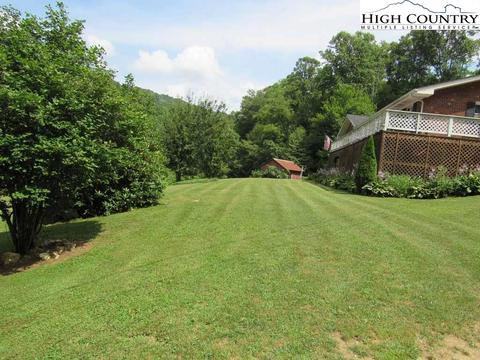 445 Bryan Davis Rd, Creston, NC 28615 photo 10