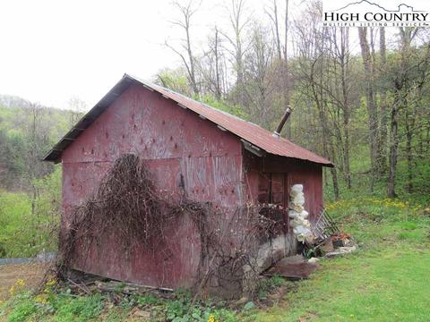 445 Bryan Davis Rd, Creston, NC 28615 photo 23