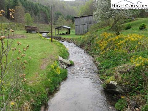 445 Bryan Davis Rd, Creston, NC 28615 photo 19