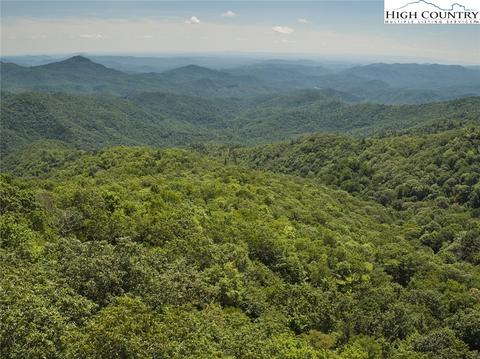 lot Apt 1215 Bear Foot Trace Rd, Blowing Rock, NC 28605