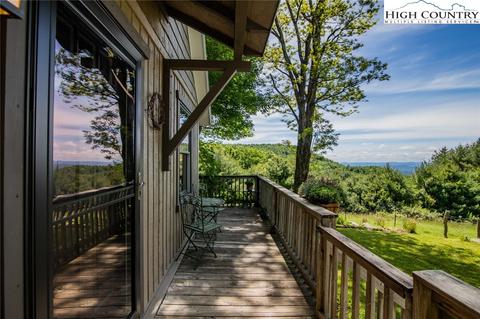 1013 Wildcat Rd, Deep Gap, NC 28618 photo 1
