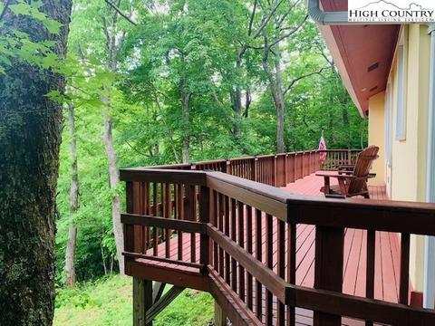 492 Doe Ridge Rd, Boone, NC 28607 photo 4