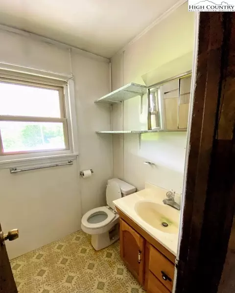278 Ladd Parson Rd, Crumpler, NC 28617 photo 16