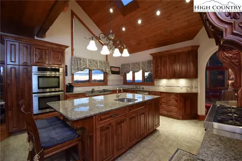 289 Preakness Dr, Boone, NC 28607 photo 7