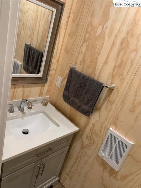 222 Lake Rd, Beech Mountain, NC 28604 photo 8