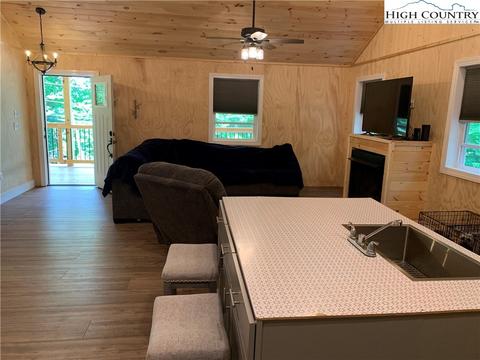 222 Lake Rd, Beech Mountain, NC 28604 photo 5