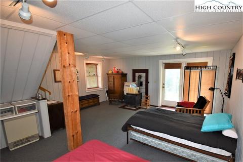1435 W Deep Ford Rd, Lansing, NC 28643 photo 31