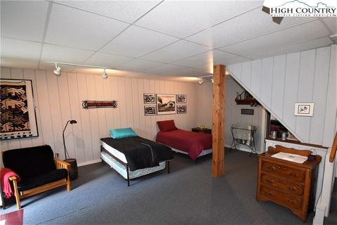1435 W Deep Ford Rd, Lansing, NC 28643 photo 30