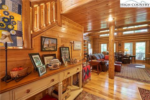 500 Algonquin Dr, Boone, NC 28607 photo 4