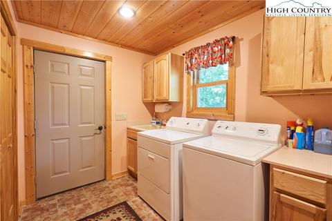 500 Algonquin Dr, Boone, NC 28607 photo 19