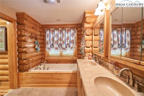 500 Algonquin Dr, Boone, NC 28607 photo 18