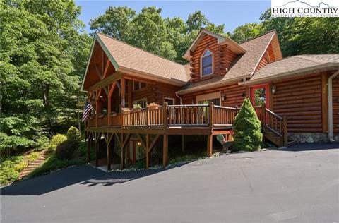 500 Algonquin Dr, Boone, NC 28607 photo 2