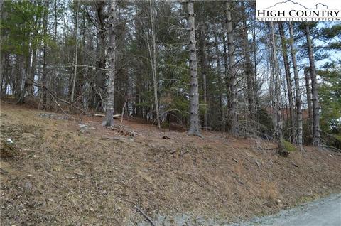144 Lakeledge Cir, Beech Mountain, NC 28604 photo 4