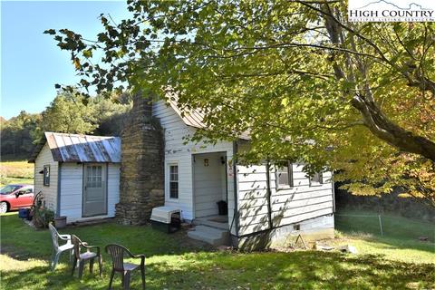 242 Moore Rd, Lansing, NC 28643 photo 5