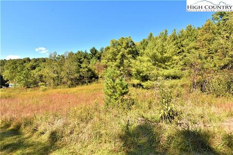 242 Moore Rd, Lansing, NC 28643 photo 17