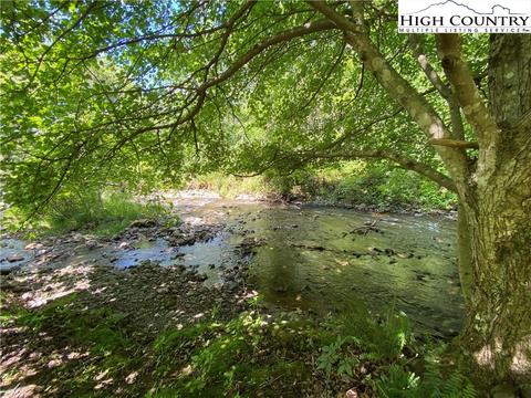 697 Pottertown Rd, Todd, NC 28684 photo 19