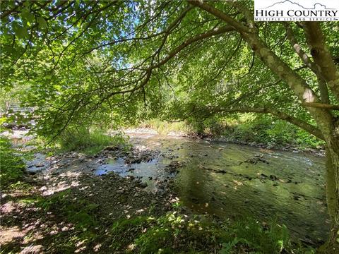 697 Pottertown Rd, Todd, NC 28684 photo 17