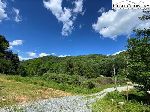 697 Pottertown Rd, Todd, NC 28684 photo 6