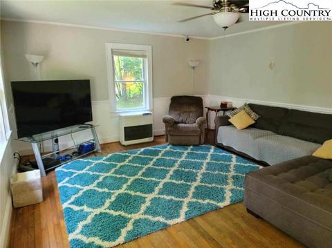 208 North Hampton Road, Boone, NC 28607 photo 5