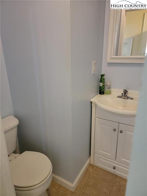 208 North Hampton Road, Boone, NC 28607 photo 9