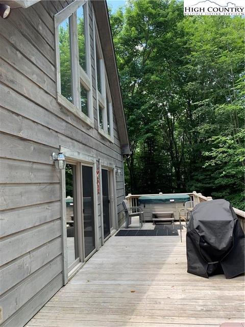 108 Overbrook Knl, Beech Mountain, NC 28604 photo 5