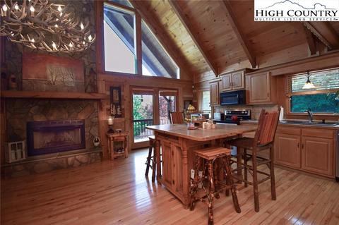326 Wildcat Estates Dr, Deep Gap, NC 28618 photo 14