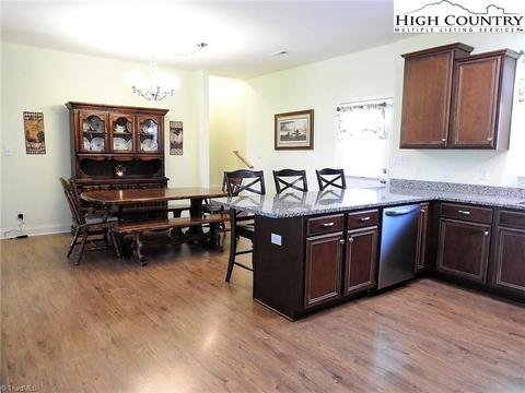 298 Eli Smith Rd, Elkin, NC 28621 photo 9