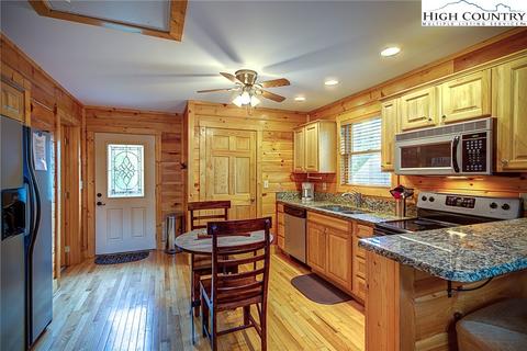 103 Fox Den Way, Beech Mountain, NC 28604 photo 7