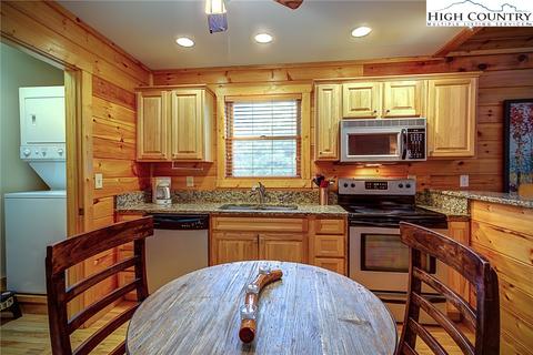 103 Fox Den Way, Beech Mountain, NC 28604 photo 9
