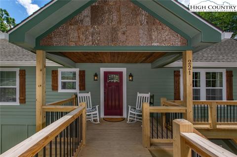 221 Oak Rd, Beech Mountain, NC 28604 photo 3