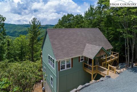 221 Oak Rd, Beech Mountain, NC 28604 photo 2