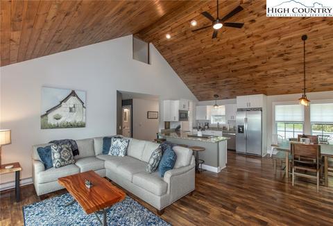 221 Oak Rd, Beech Mountain, NC 28604 photo 11