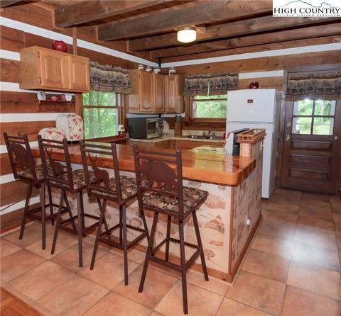 679 Ray Davis Rd, Lansing, NC 28643 photo 11