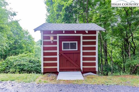 679 Ray Davis Rd, Lansing, NC 28643 photo 28