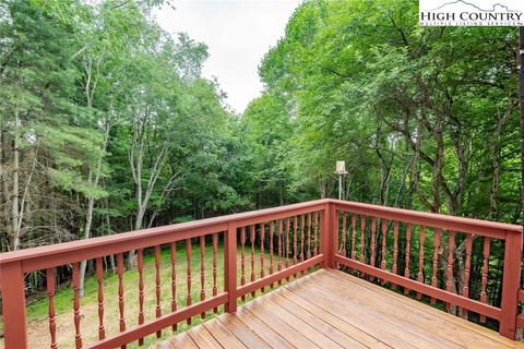 679 Ray Davis Rd, Lansing, NC 28643 photo 8