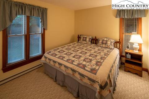 188 Chestnut, Boone, NC 28607 photo 17